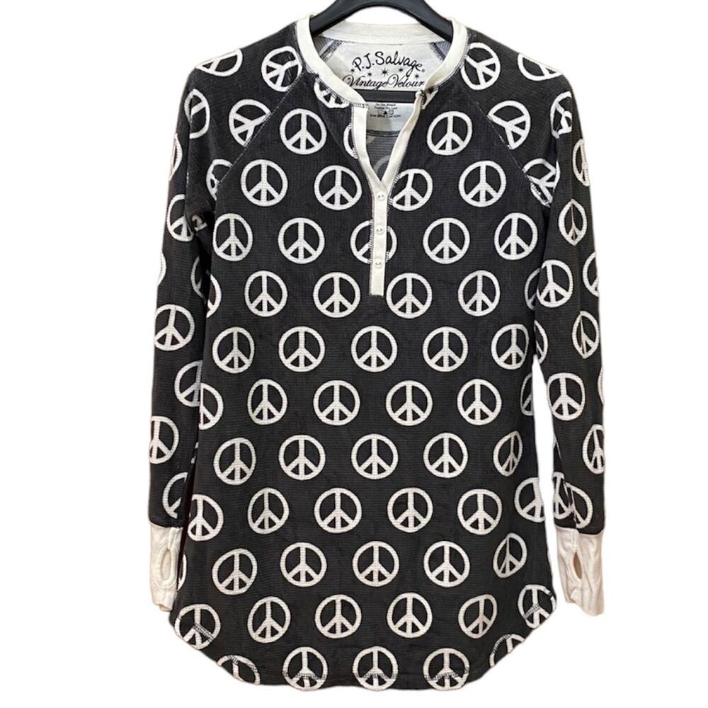 P.J. Salvage Vintage Velour Peace Sign Long Sleeve Shirt Size S/P